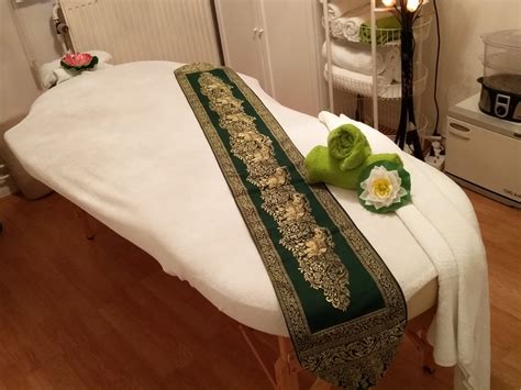 Erotische Massage Finde eine Prostituierte Sankt Martin